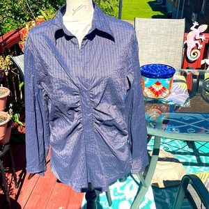 Long sleeve dress shirt